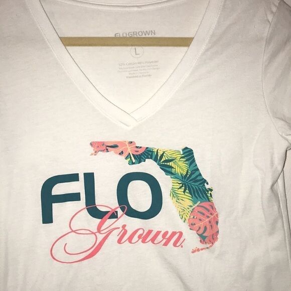 Flogrown Women's White V-Neck Short Sleeve Cotton Blend T-Shirt Size Large - Picture 2 of 3